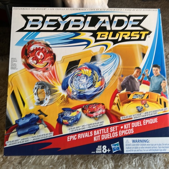 Beyblade Burst Epic Rivals Battle Set - Picture 7 of 7